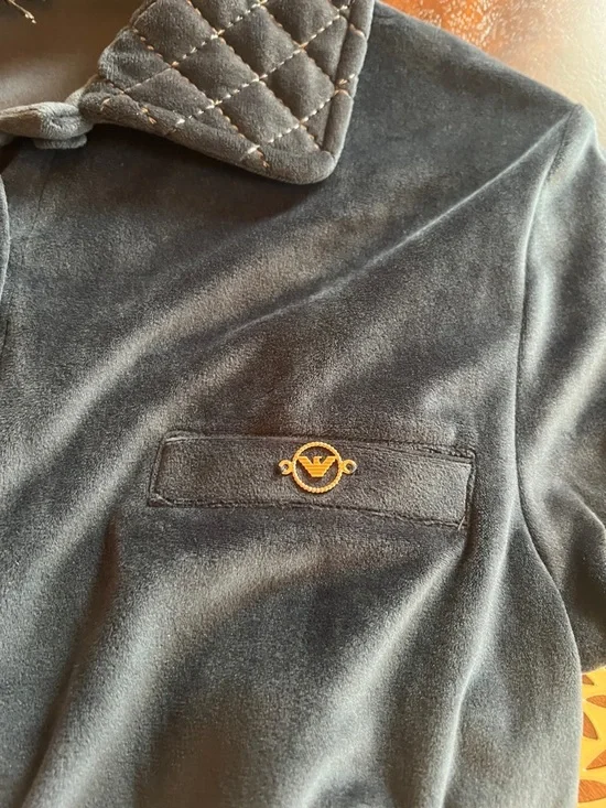 🔥Emporio Armani Women's obsidian chenille lounge Set in Navy- this is heaven 💵 - Picture 3 of 7